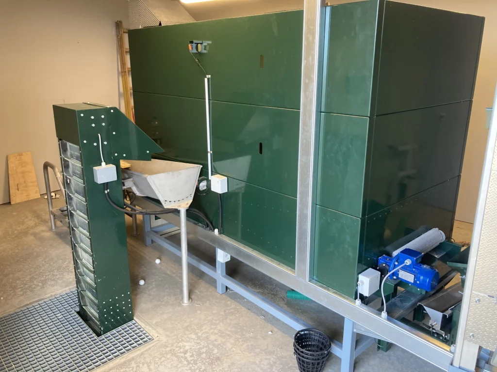 Magazyn na piłki golfowe - realizacja u klienta